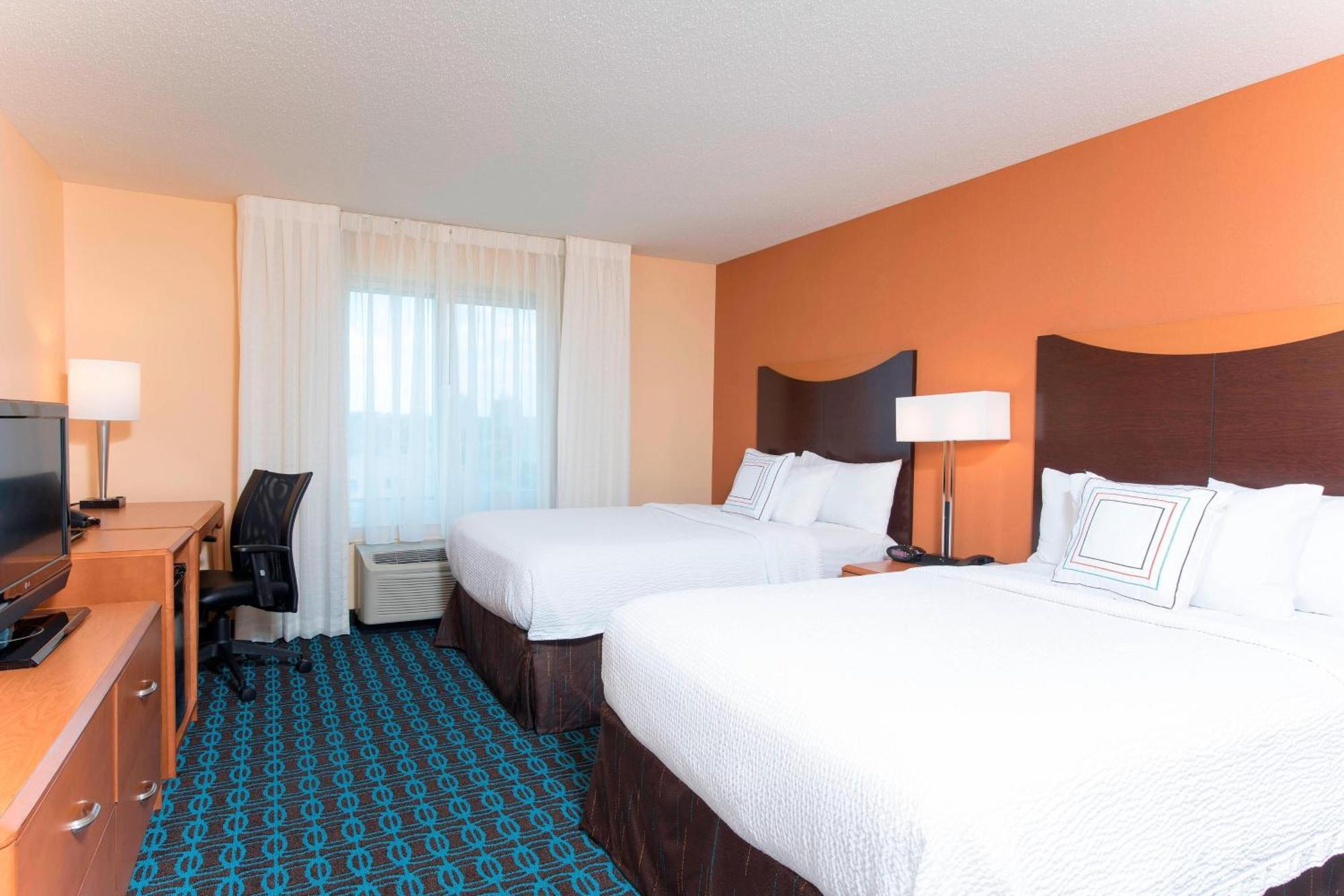 Fairfield Inn & Suites By Marriott Omaha Downtown Exterior photo